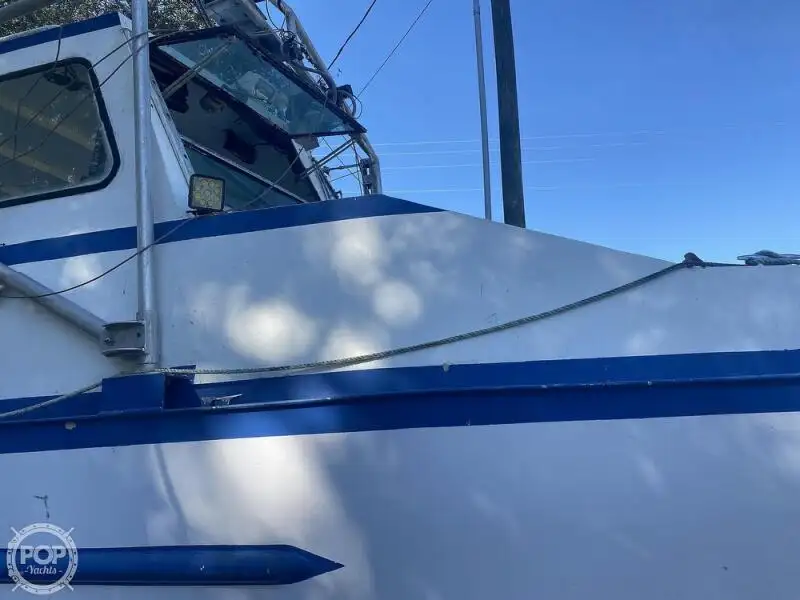 Navio de pesca de arrasto à venda