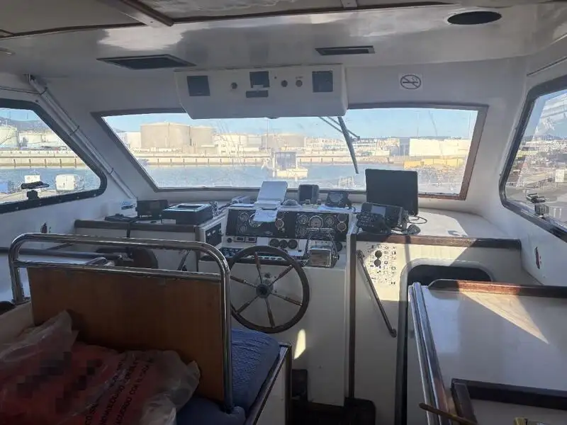 Barcos de trabalho à venda