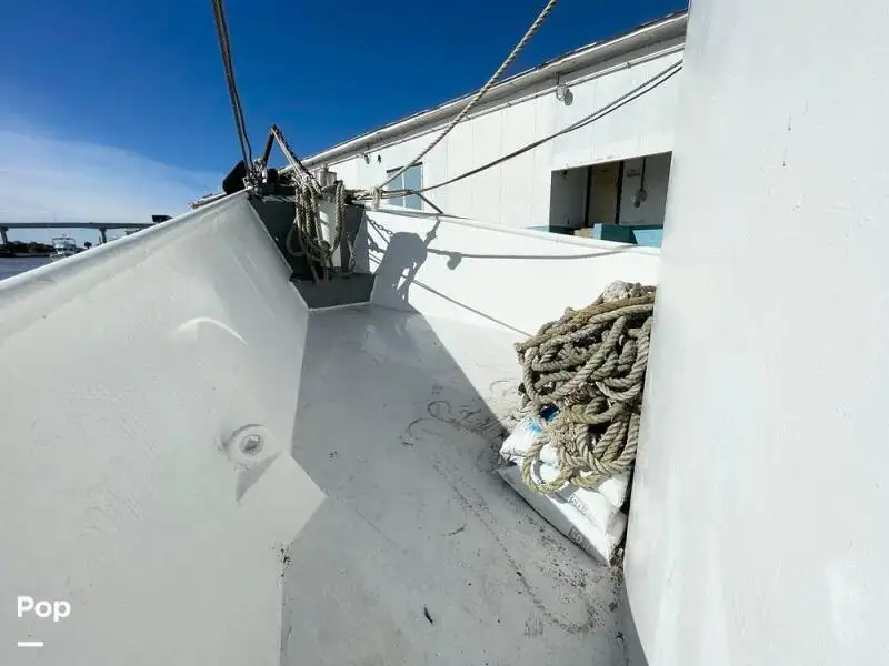 Navio de pesca de arrasto à venda