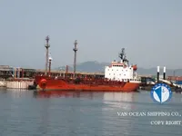 Navio-tanque de óleo/produtos químicos à venda