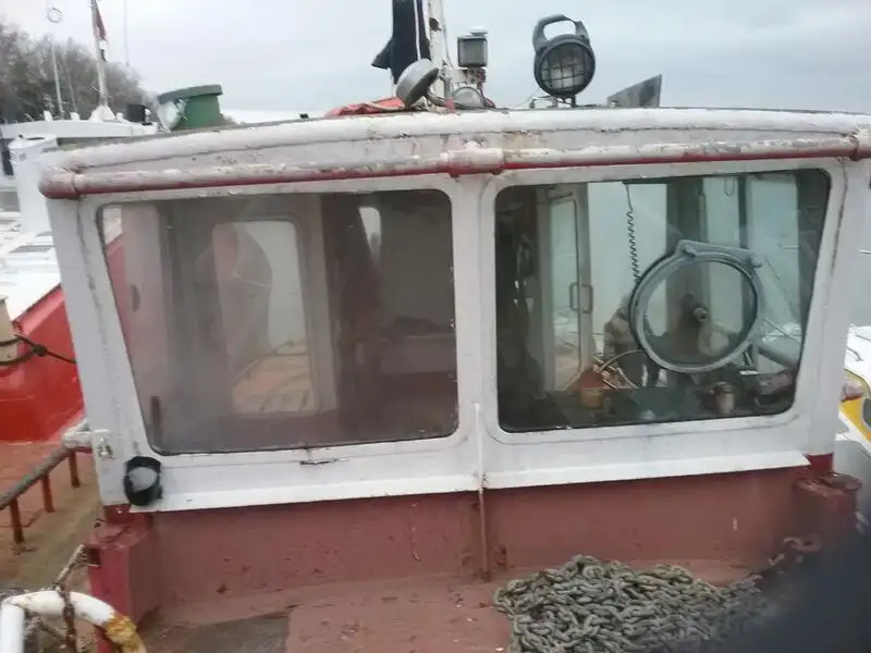 Barcos de trabalho à venda