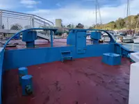 Rebocador à venda