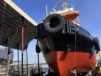 Rebocador à venda