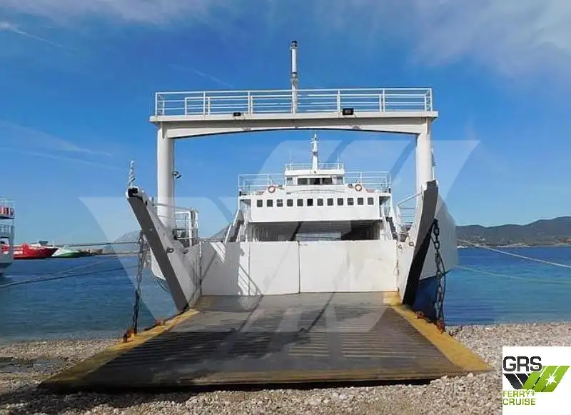 Balsa de desembarque, tanque à venda
