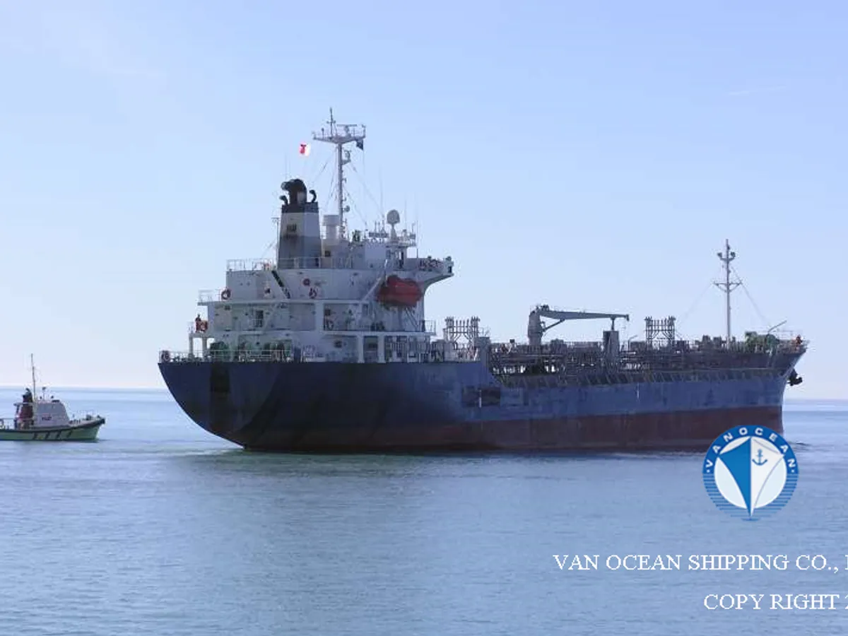 Navio-tanque de óleo/produtos químicos à venda