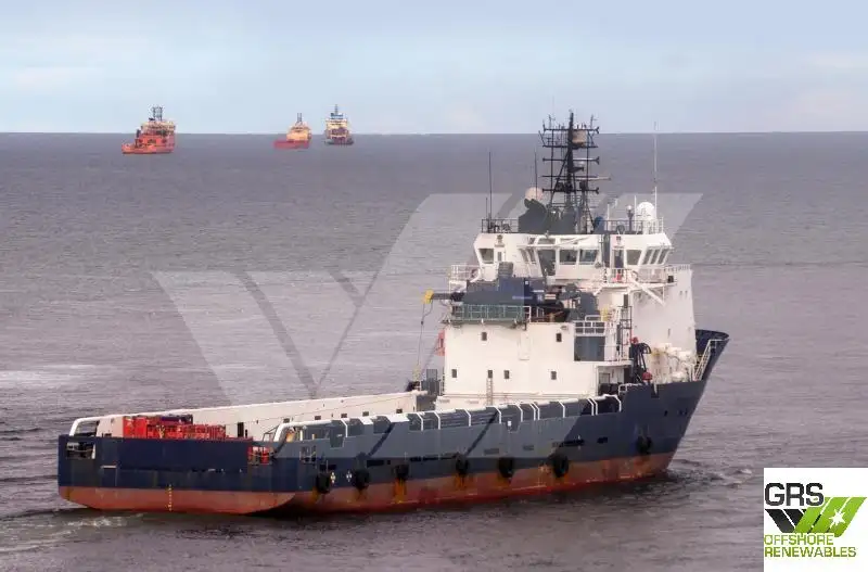 Navio de abastecimento à venda