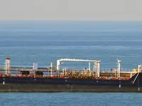 Navio-tanque de óleo/produtos químicos à venda