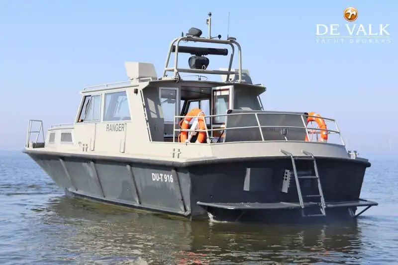 Navio de patrulha à venda