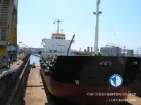 Navio-tanque de óleo/produtos químicos à venda