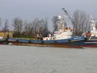 Rebocador à venda