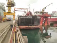 Barcaça à venda