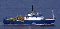 Navio de pesquisa à venda