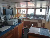 Navio de pesca de arrasto à venda