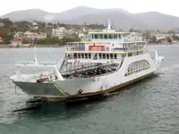Navio balsa à venda