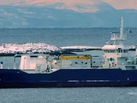 Navio frigorífico à venda
