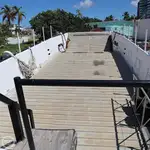 Balsa de desembarque, tanque à venda