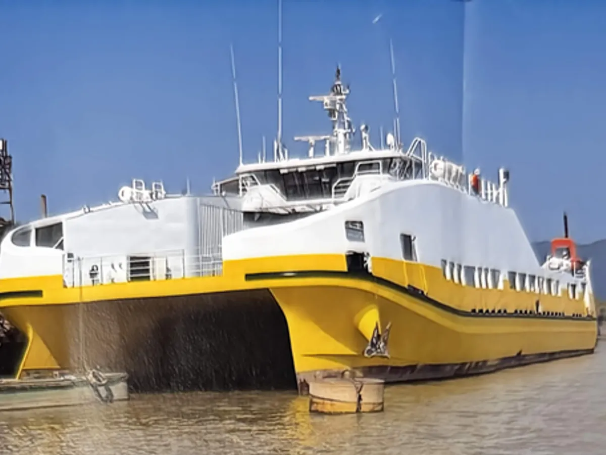 Navio RoPax à venda