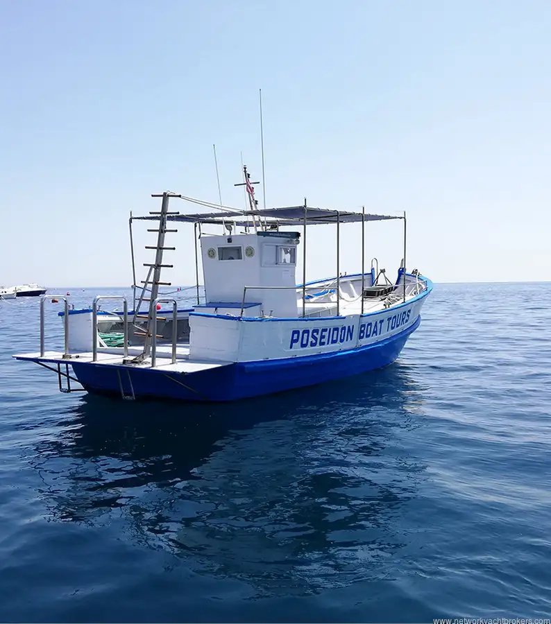 Navio de pesca de arrasto à venda