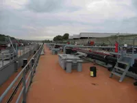 Barcaça à venda