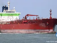 Navio-tanque de óleo/produtos químicos à venda
