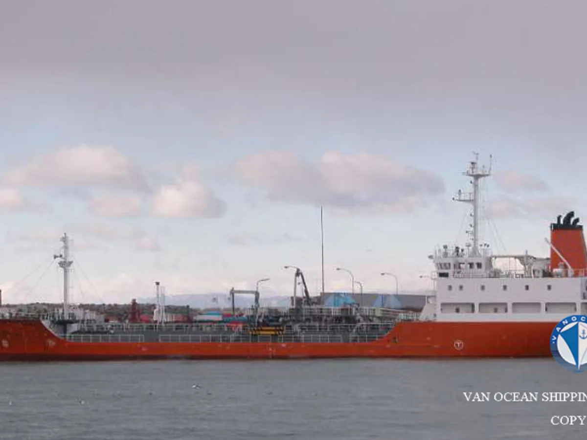 Navio-tanque de óleo/produtos químicos à venda