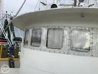 Navio de pesca de arrasto à venda