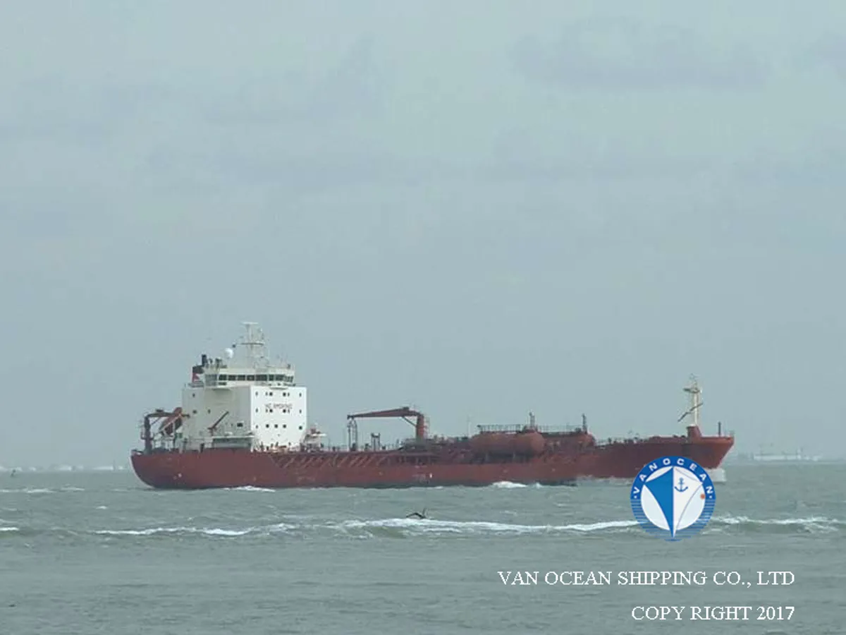 Navio-tanque de óleo/produtos químicos à venda