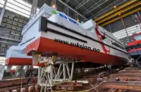 Catamarã à venda