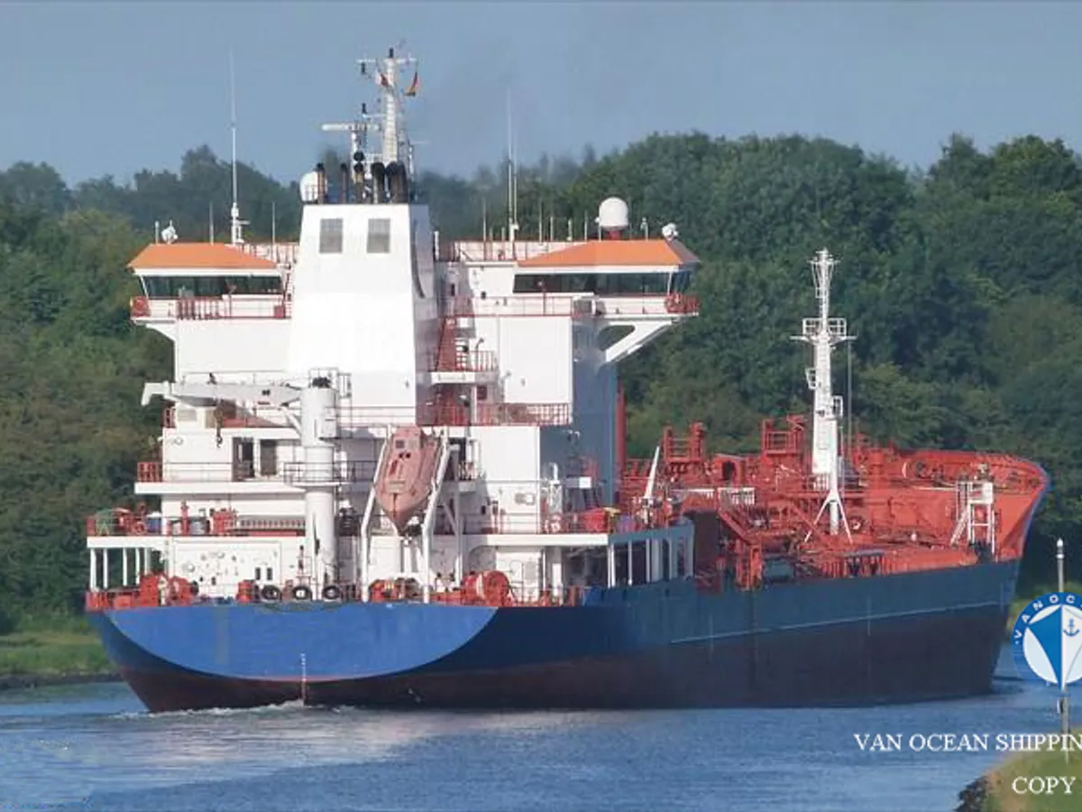Navio-tanque de óleo/produtos químicos à venda