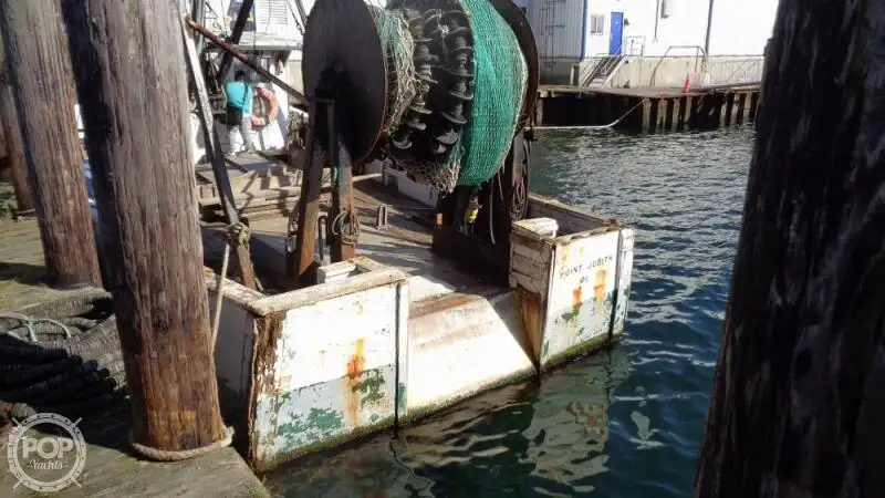 Navio de pesca de arrasto à venda