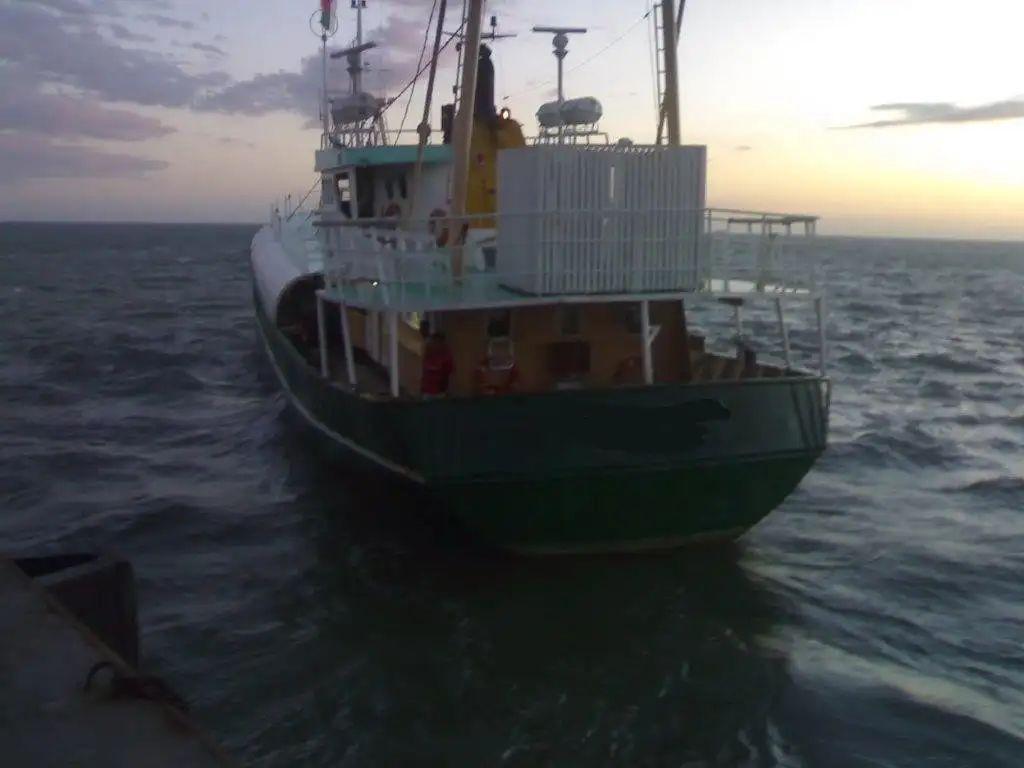Navio de Suprimento Rápido (FSV) à venda