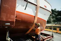 Navio de pesca de arrasto à venda