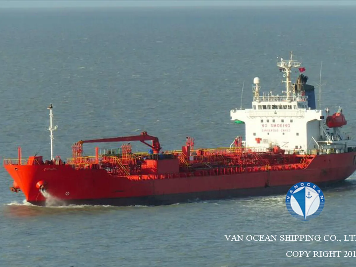 Navio-tanque de óleo/produtos químicos à venda
