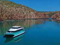 Navio de passageiros à venda