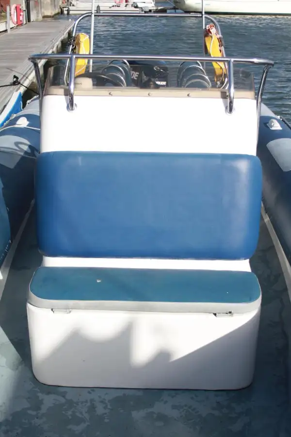Bote inflável rígido à venda