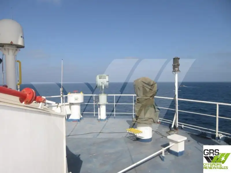 Navio de abastecimento à venda