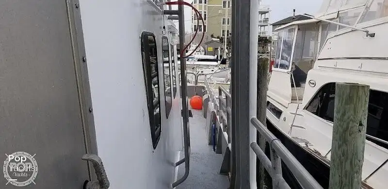 Navio de pesca de arrasto à venda