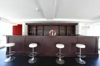 Barcaça à venda