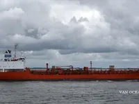 Navio-tanque de óleo/produtos químicos à venda