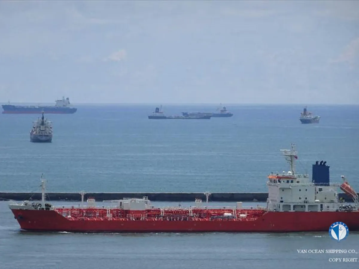 Navio-tanque de óleo/produtos químicos à venda