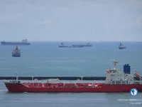 Navio-tanque de óleo/produtos químicos à venda