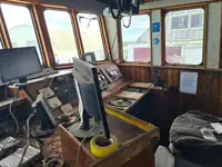 Navio de pesca de arrasto à venda