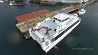 Catamarã à venda