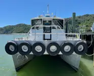 Catamarã à venda