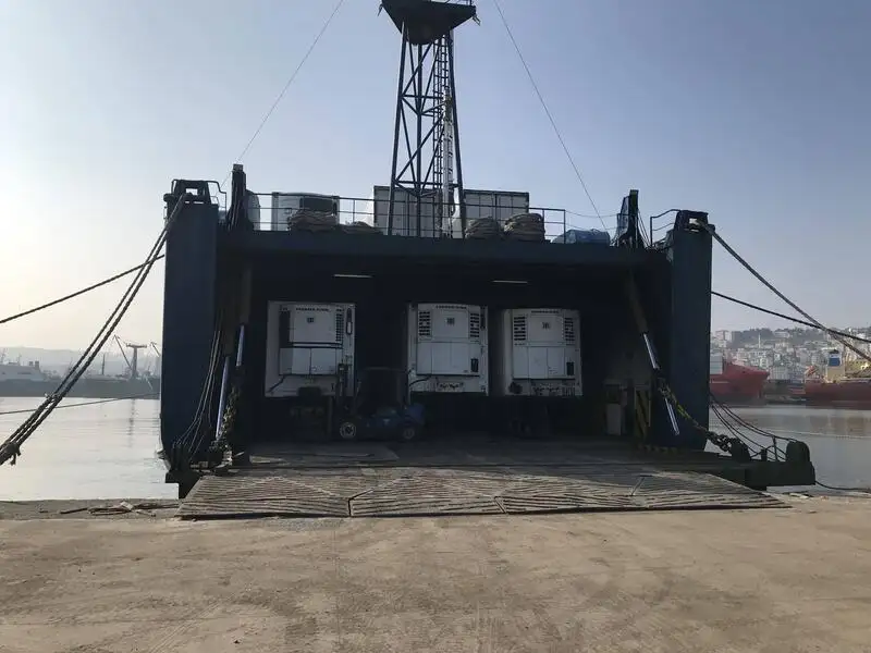 Navio graneleiro à venda