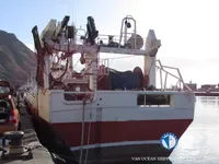 Navio de pesca de arrasto à venda