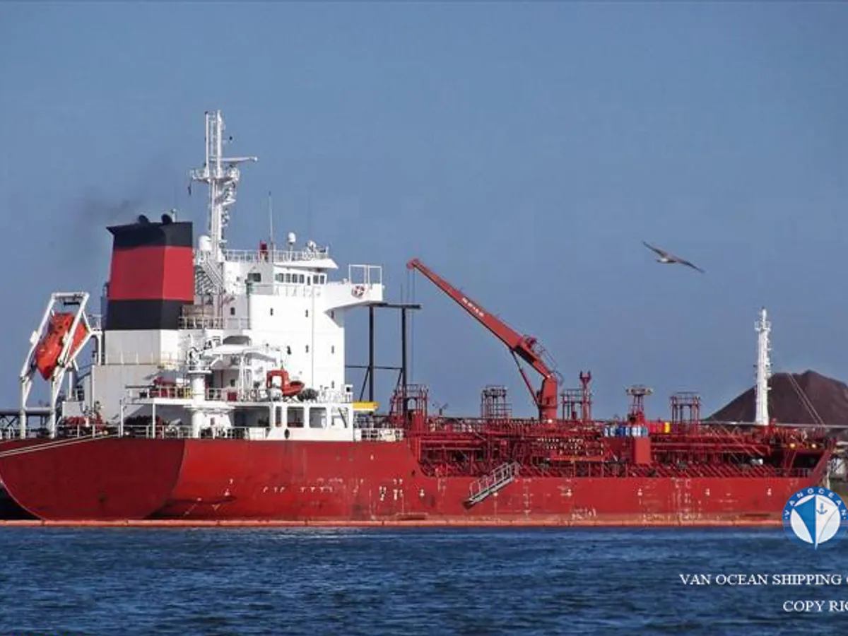 Navio-tanque de óleo/produtos químicos à venda