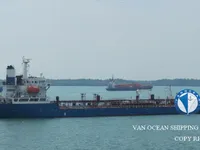 Navio-tanque de óleo/produtos químicos à venda