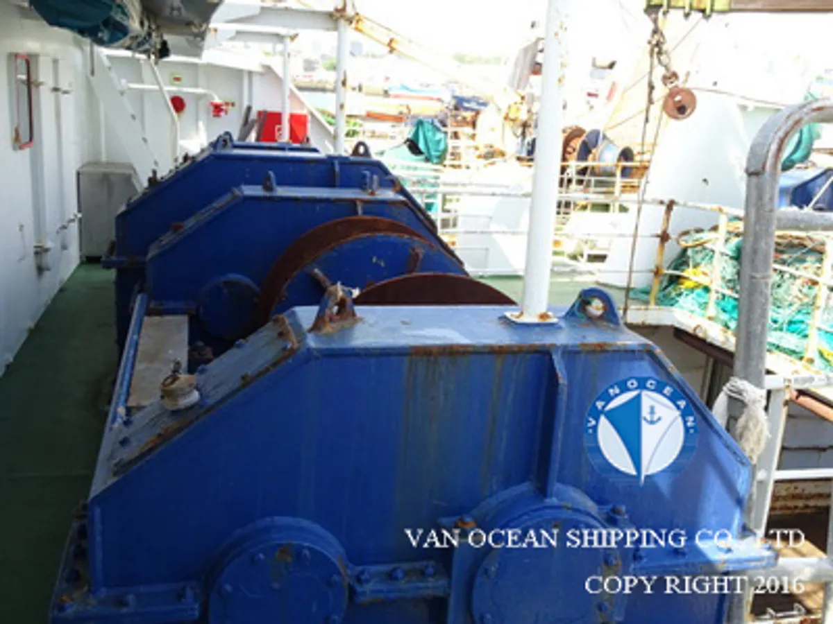Navio de pesca de arrasto à venda