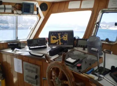 Barcos de trabalho à venda